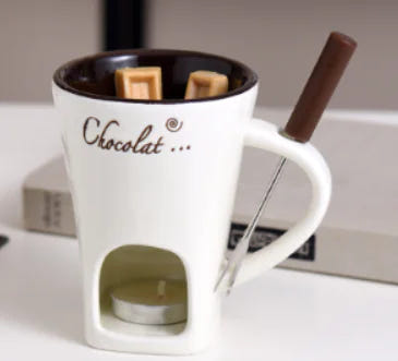 Fondue Mug Set – Mini Personal Fondue Pots featuring a ceramic mug with chocolate melting feature and fondue accessories.